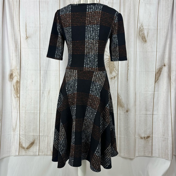 Lularoe A-Line Dress Comfortable Casual Half Sleeve Dress Black Brown Size Small - Picture 3 of 11